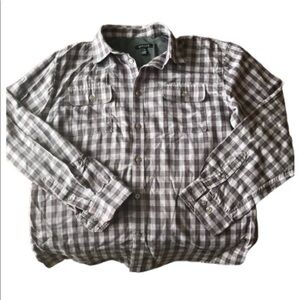 Van Heusen cotton plaid casual button down dress shirt EUC neck size 16-16.5